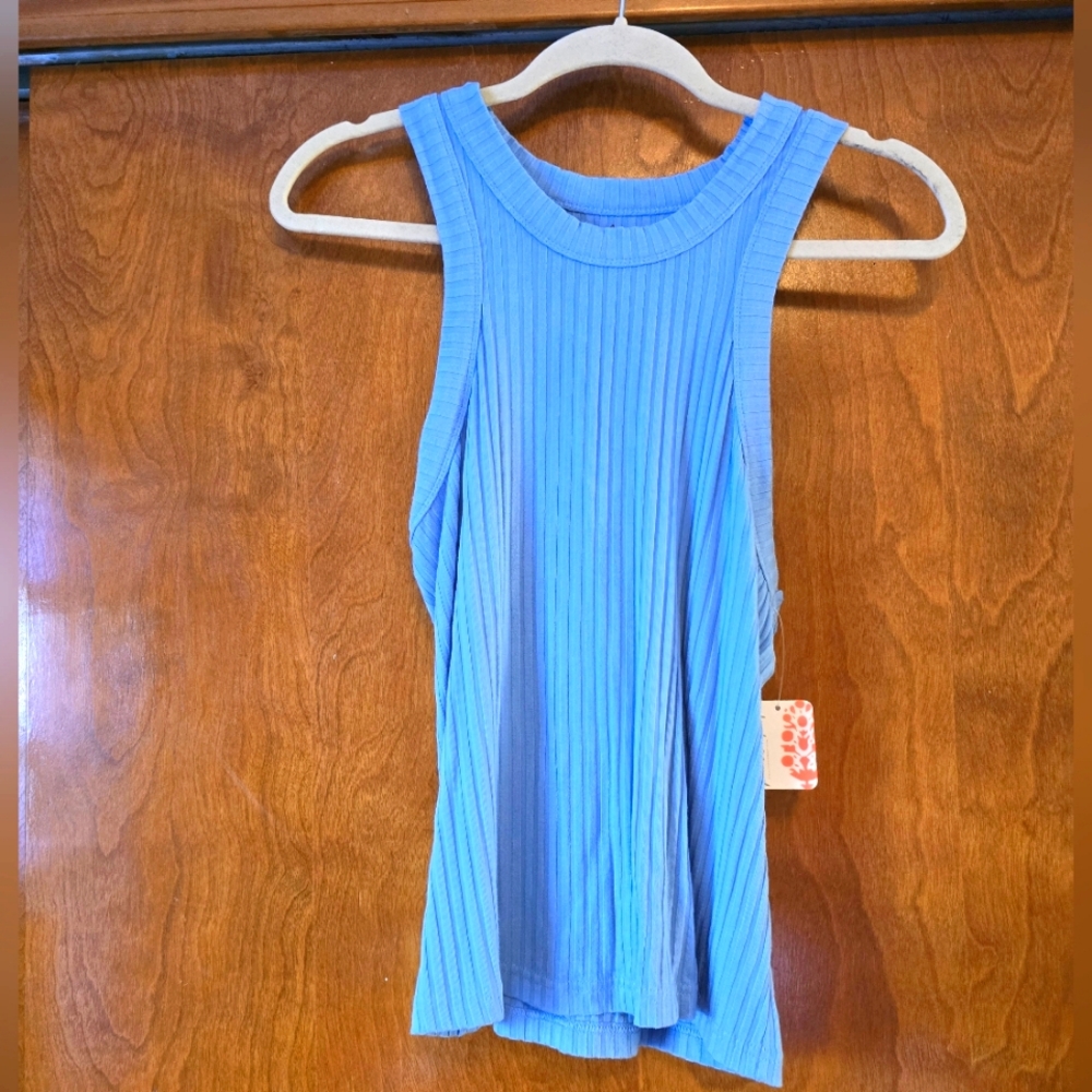 Free people movement tank